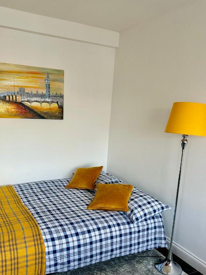 Beautiful Quality Apartment In Camden Town ลอนดอน ภายนอก รูปภาพ